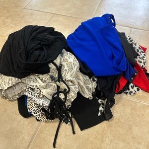12 Large tops - bulk buy